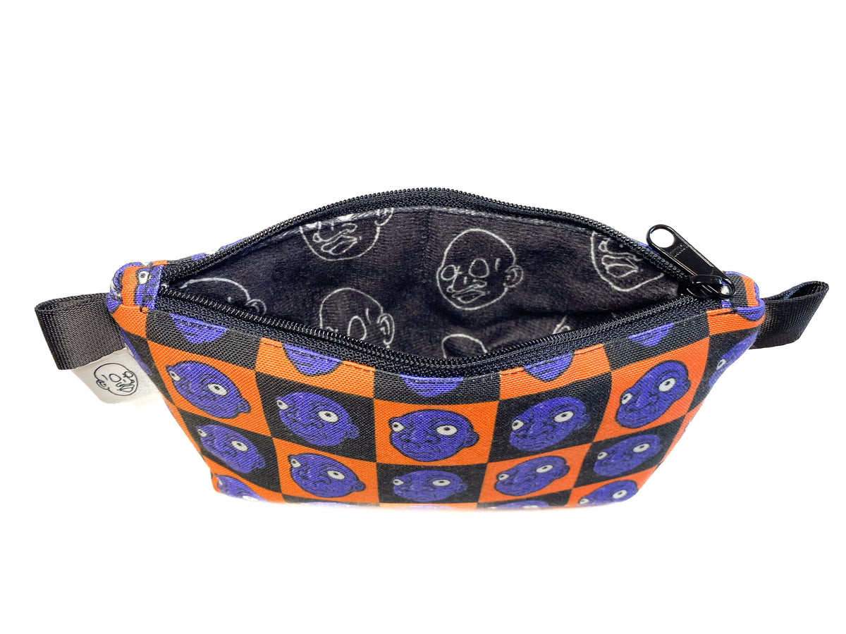 Checkered Padded Pouch (large)