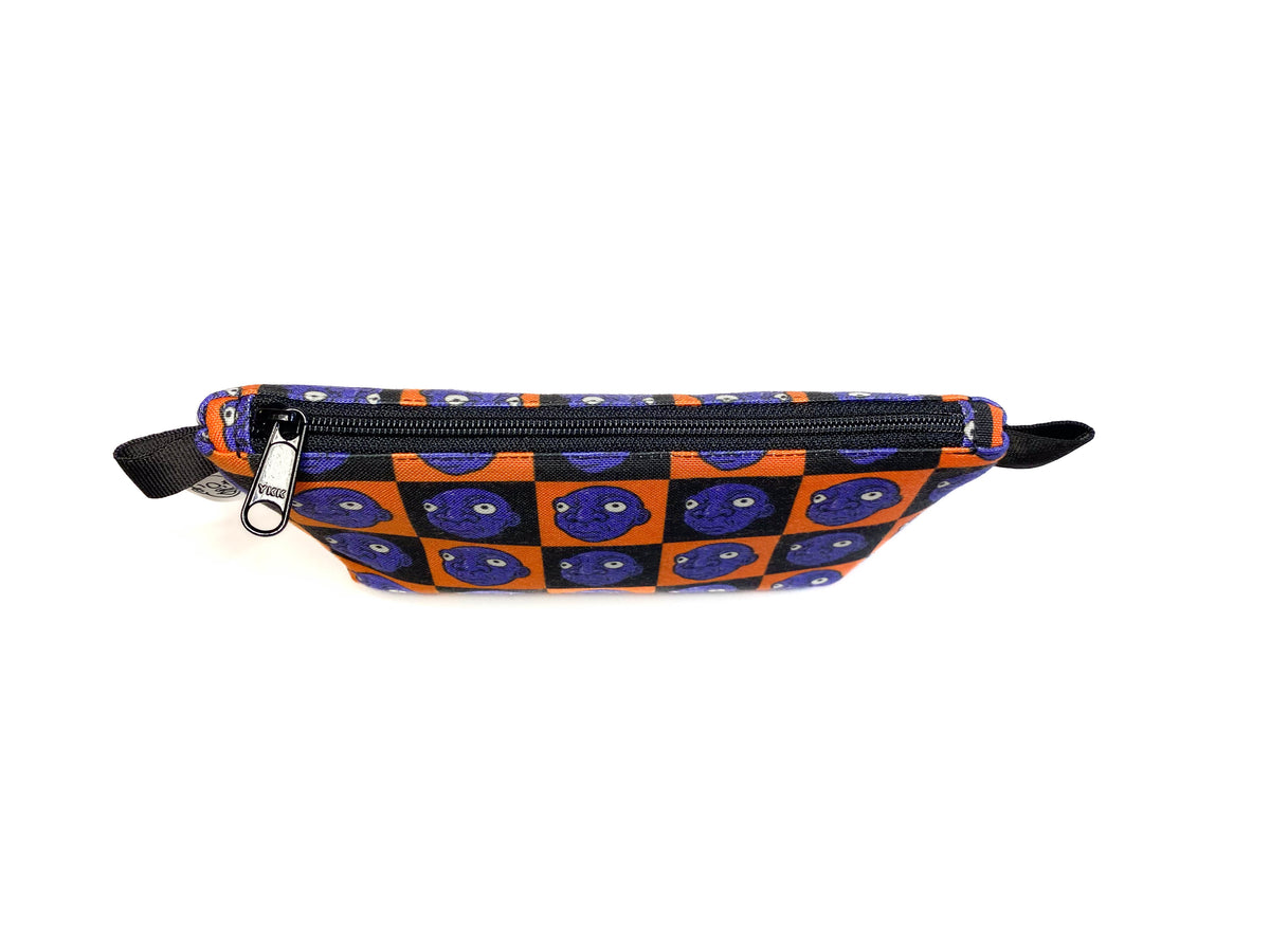 Checkered Padded Pouch (large)